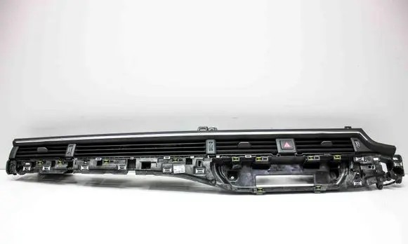 Audi A5 Dashboard air vent grill cover trim 8W2820901C