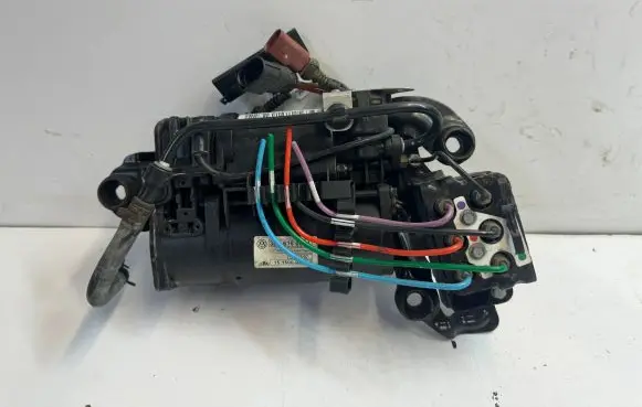 Bentley Continental Air suspension compressor/pump 3D0616005