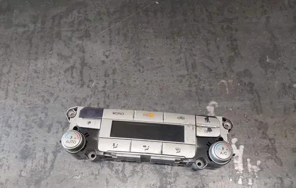Ford Mondeo MK IV Climate control unit 7S7T18C612AF