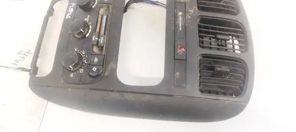 Dodge Grand Caravan Climate control unit 05134627AA 34627