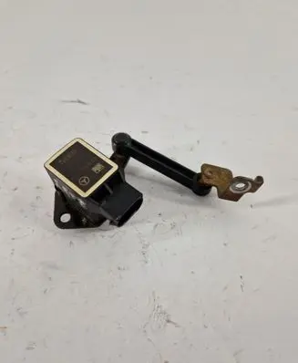 Mercedes-Benz R W251 Front height sensor lever A0105427717