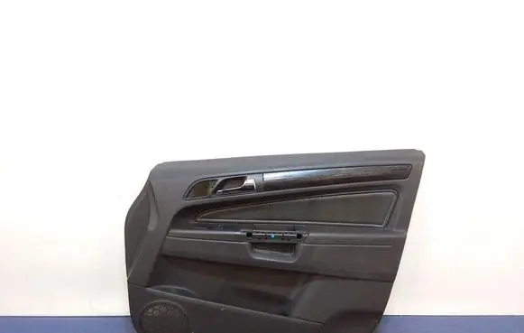 Opel Zafira B Door card panel trim set 