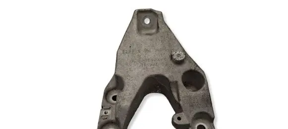BMW X4 F26 Engine mounting bracket 6864719