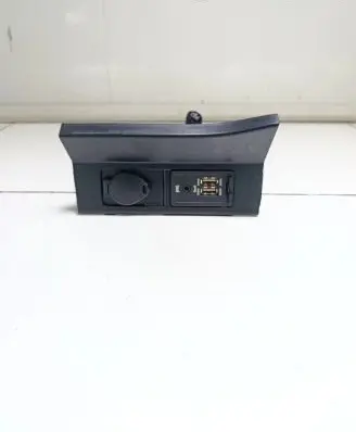 USB socket connector