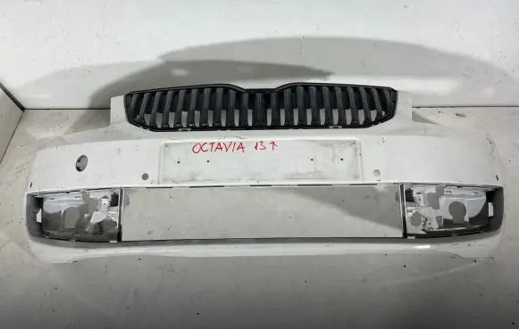 Skoda Octavia Mk3 (5E) Front bumper 5E0807221