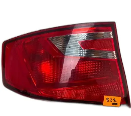 Seat Toledo IV (NH) Rear/tail lights 6JH945095B