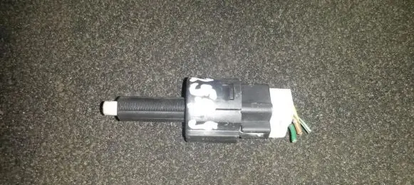 Brake pedal sensor switch