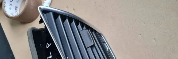 Audi Q5 SQ5 Dashboard side air vent grill/cover trim 8R1820901J 9025100L0198