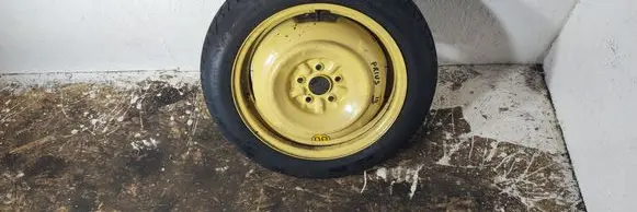 Toyota Prius (XW30) R12 spare wheel 