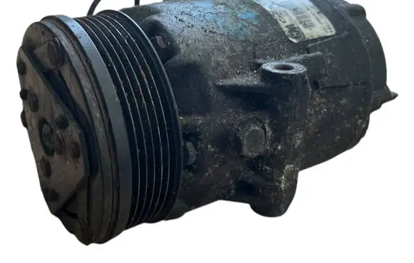 Opel Zafira B Air conditioning (A/C) compressor (pump) 9986181 13392148 401351739