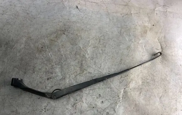 Toyota Land Cruiser (J120) Windshield/front glass wiper blade 