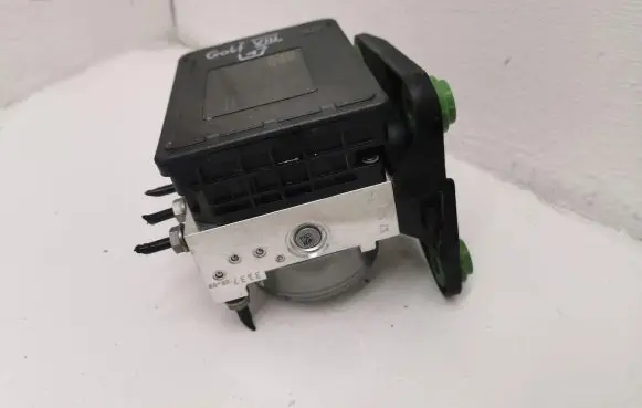 Volkswagen Golf VIII ABS Pump