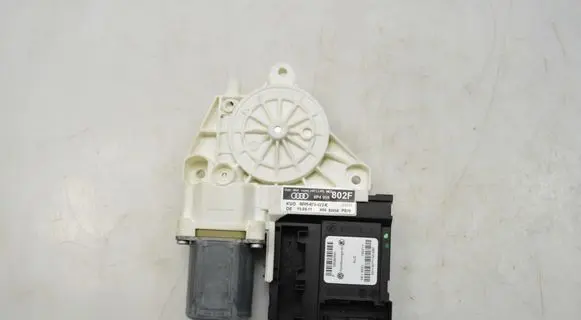 Audi A3 S3 8P Rear door window regulator motor 8P4959802F