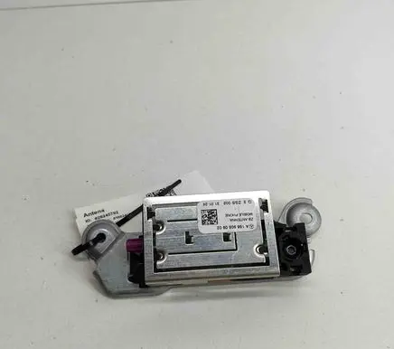 Mercedes-Benz EQB Aerial GPS antenna A1569050902