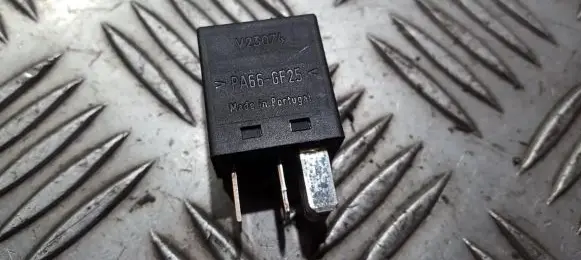 Volvo V50 Other relay 9441161