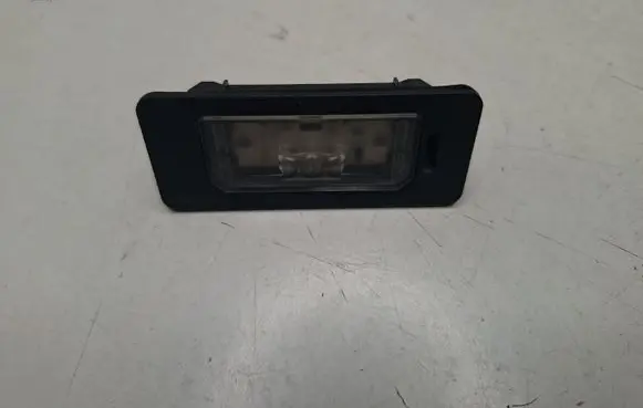 BMW 3 E92 E93 Number plate light 7193293
