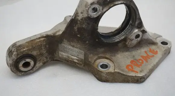 Opel Vivaro Driveshaft support bearing bracket 9674067780