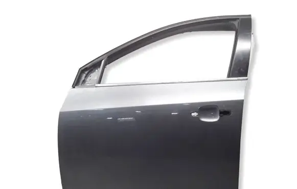Chevrolet Cruze Front door 