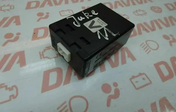 Nissan Juke I F15 Parking PDC control unit/module TWC1G124 WC1G162C