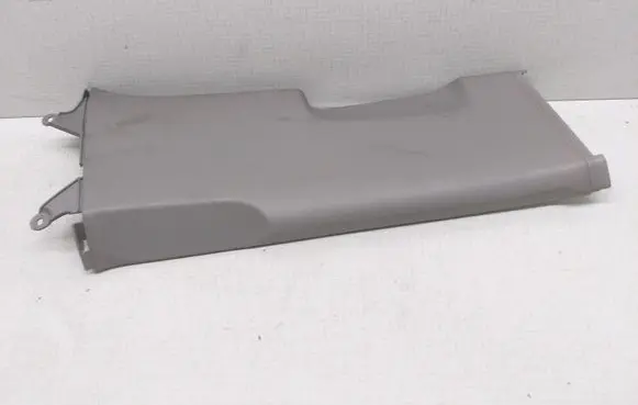 Volkswagen Golf V Other sill/pillar trim element 1K4867298F
