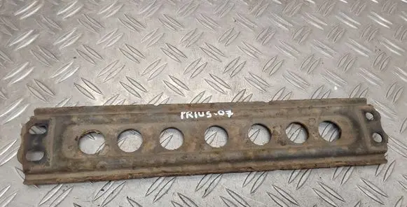 Toyota Prius (XW20) Muffler mount bracket/holder 