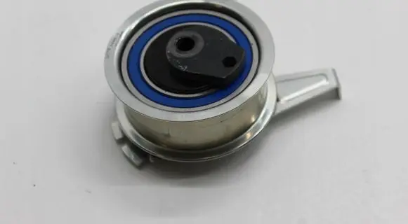 Volkswagen T-Roc Timing belt/chain tensioner 04L109243B