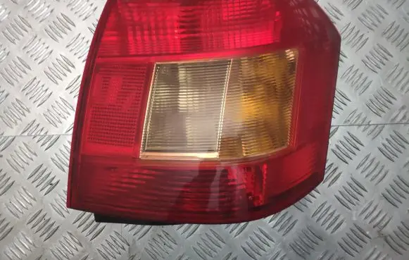 Toyota Corolla E120 E130 Rear/tail lights 0251