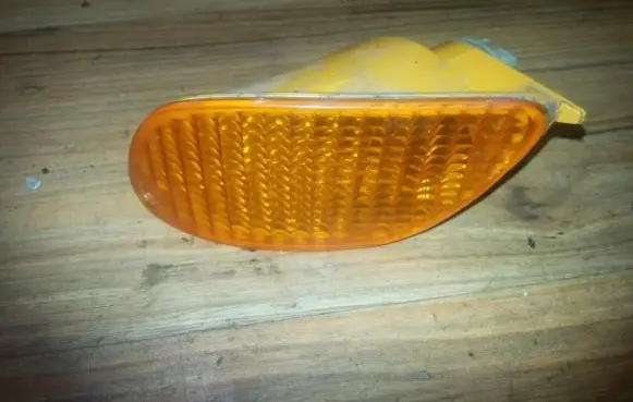 Ford Focus Front indicator light xs4113369a