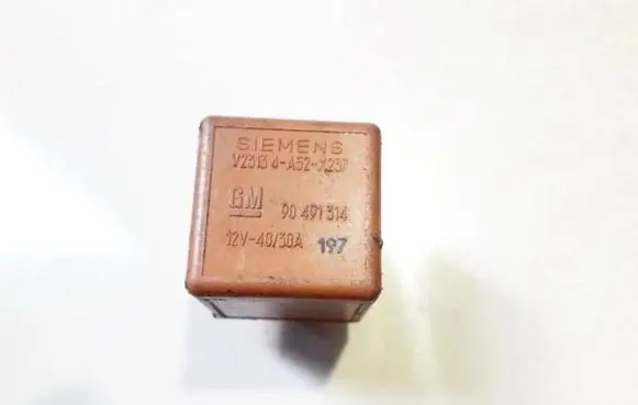 Saab 9-3 Ver2 Other relay 90491314