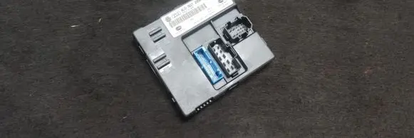 Audi Q7 4L Central body control module 4L0907289K