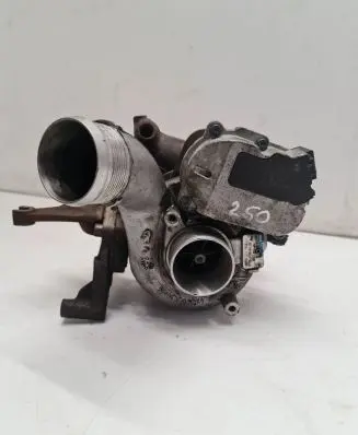 Audi Q7 4L Turbo 059145702R 059145725J A2C53308523