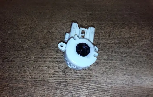 Toyota Avensis Verso Ignition lock contact NOCODE