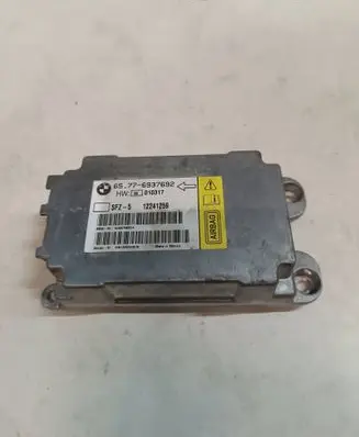 BMW 5 E60 E61 Airbag control unit/module 6937692