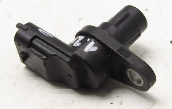 Suzuki Ignis Camshaft position sensor 0232103148