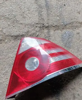 Ford Mondeo Mk III Rear/tail lights