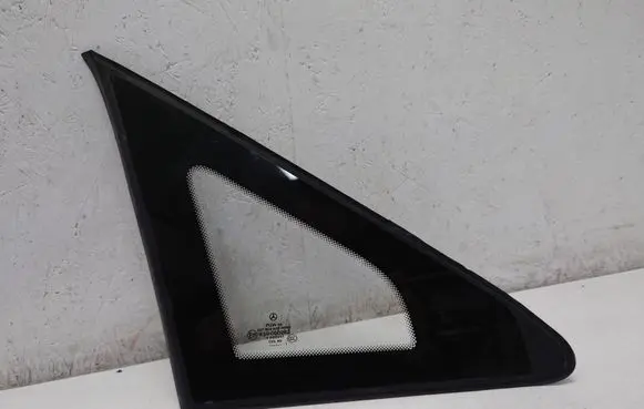Mercedes-Benz Vito Viano W639 Front triangle window/glass A6396736405 6396736405