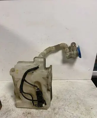 Volkswagen Golf V Windshield washer fluid reservoir/tank 1K0955453Q