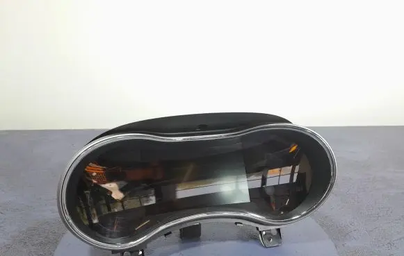 Jeep Grand Cherokee Speedometer (instrument cluster) 68331516AC