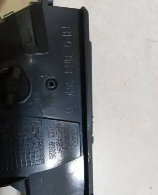 Audi A4 S4 B6 8E 8H Cigarette lighter front 8E0863284B WJD80826