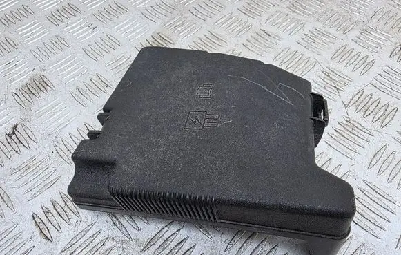 Fuse box cover