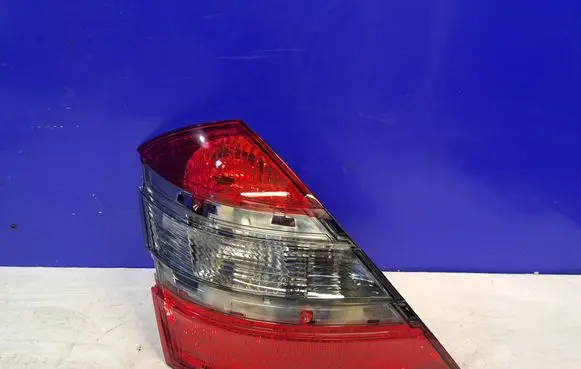 Mercedes-Benz S W221 Rear/tail lights A2218200166