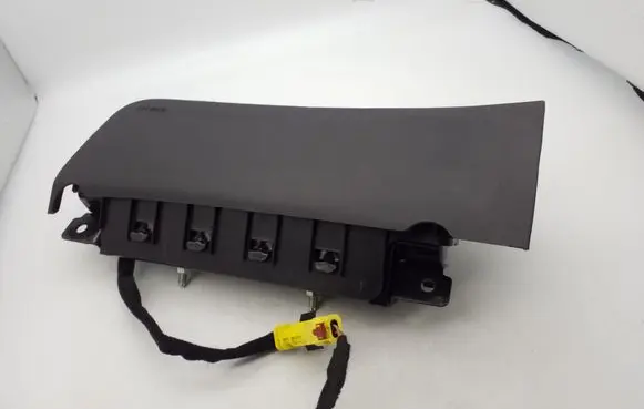Chevrolet Cruze Knee airbag 95910046 814990982
