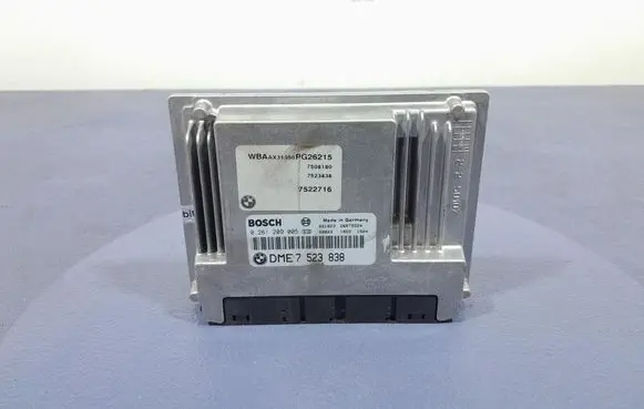 BMW 3 E46 Engine control unit/module ECU 7523838