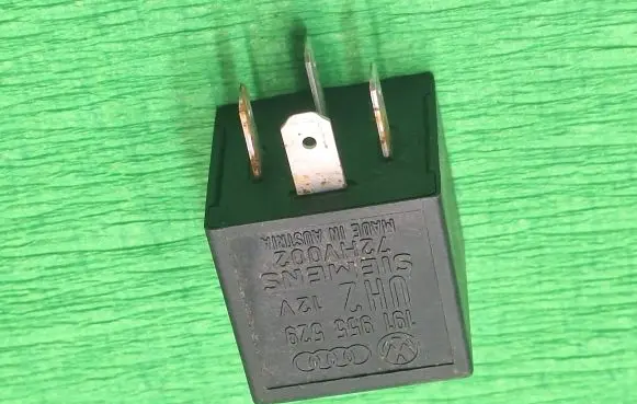 Volkswagen PASSAT B3 Other relay 191955529 72HV002