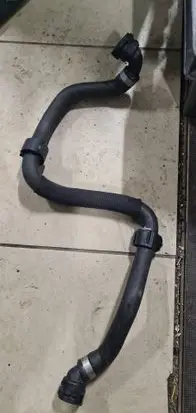 BMW X5 F15 Engine coolant pipe/hose 8514222 210218918110