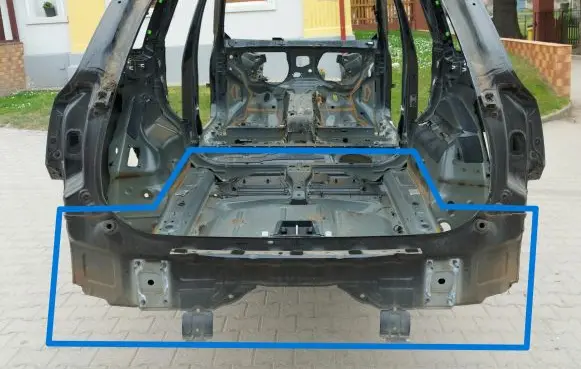 Volvo XC90 Trunk bottom trim panel 