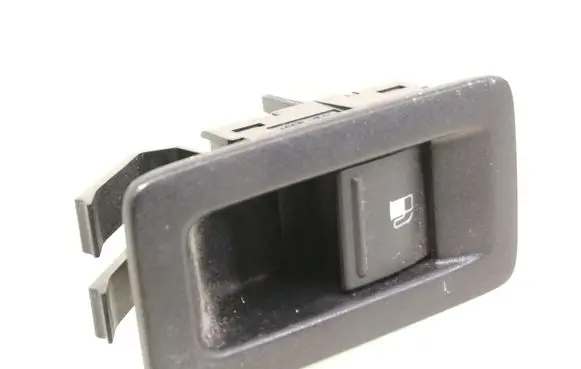 Volkswagen Touran I Fuel tank opening switch 1F0959527
