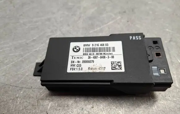 BMW X5 F15 Seat heating relay 9216468 921646803
