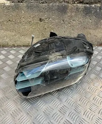 Porsche Taycan 9J1 Headlight/headlamp 992941592BA