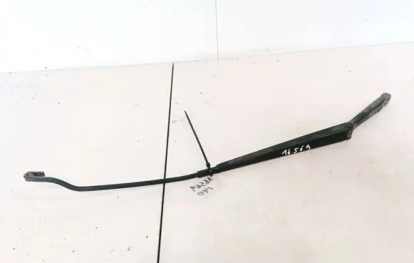 Ford Focus Front wiper blade arm